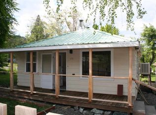 433 Church St, Etna, CA 96027