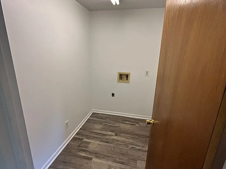415 Ladiga St SE — Photo 13