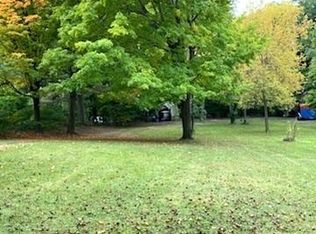 284 Church St, Penetanguishene, ON L9M 1A7