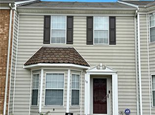 10 Mast Ct, Portsmouth, VA 23703