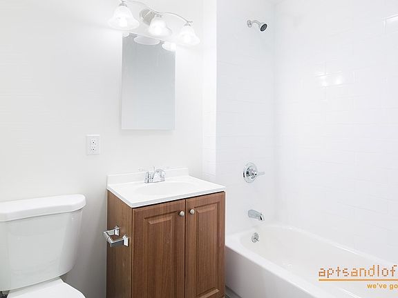 4th image of 2255 Bedford Ave Ste 2