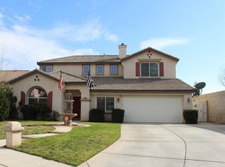12025 Sandy River Ct, Bakersfield, CA 93311