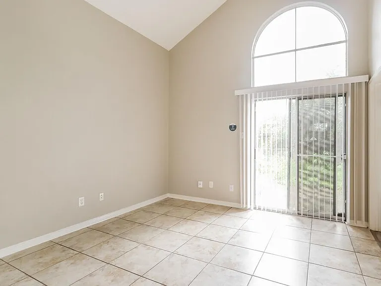8619 Spring Green Dr — Photo 3