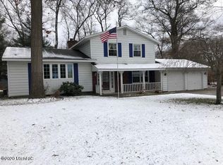 1687 Princess Ln, Muskegon, MI 49445