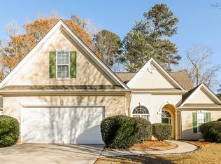 212 Freeman Forest Dr, Newnan, GA 30265
