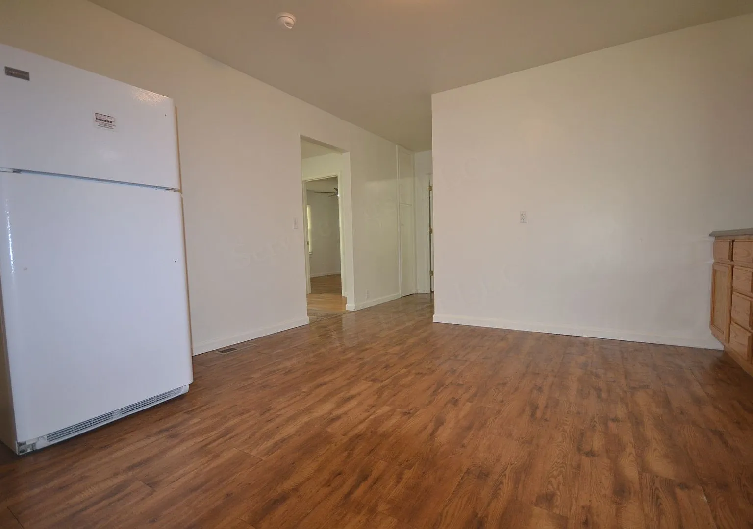 2 Bed 1 Bath home in Bolivar! Call Quick! — Photo 3