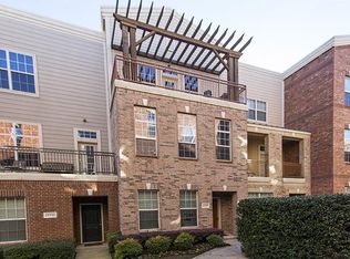 15737 Seabolt Pl #30, Addison, TX 75001