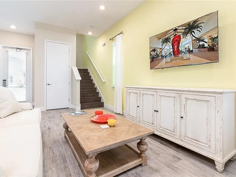 3079 Key Lime Loop — Photo 12