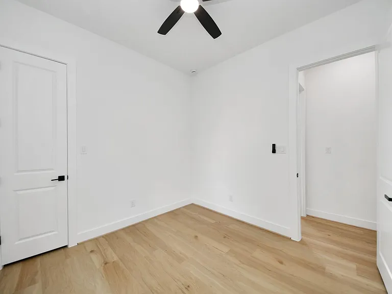 7117 Eastwood St — Photo 22