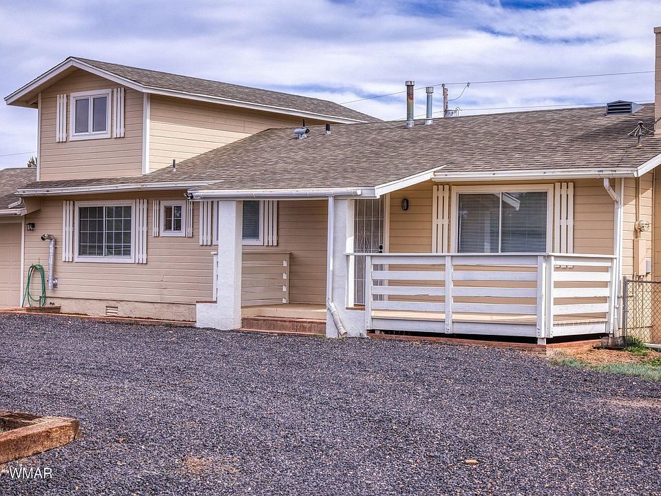 1st image of 1075 Rim View Dr