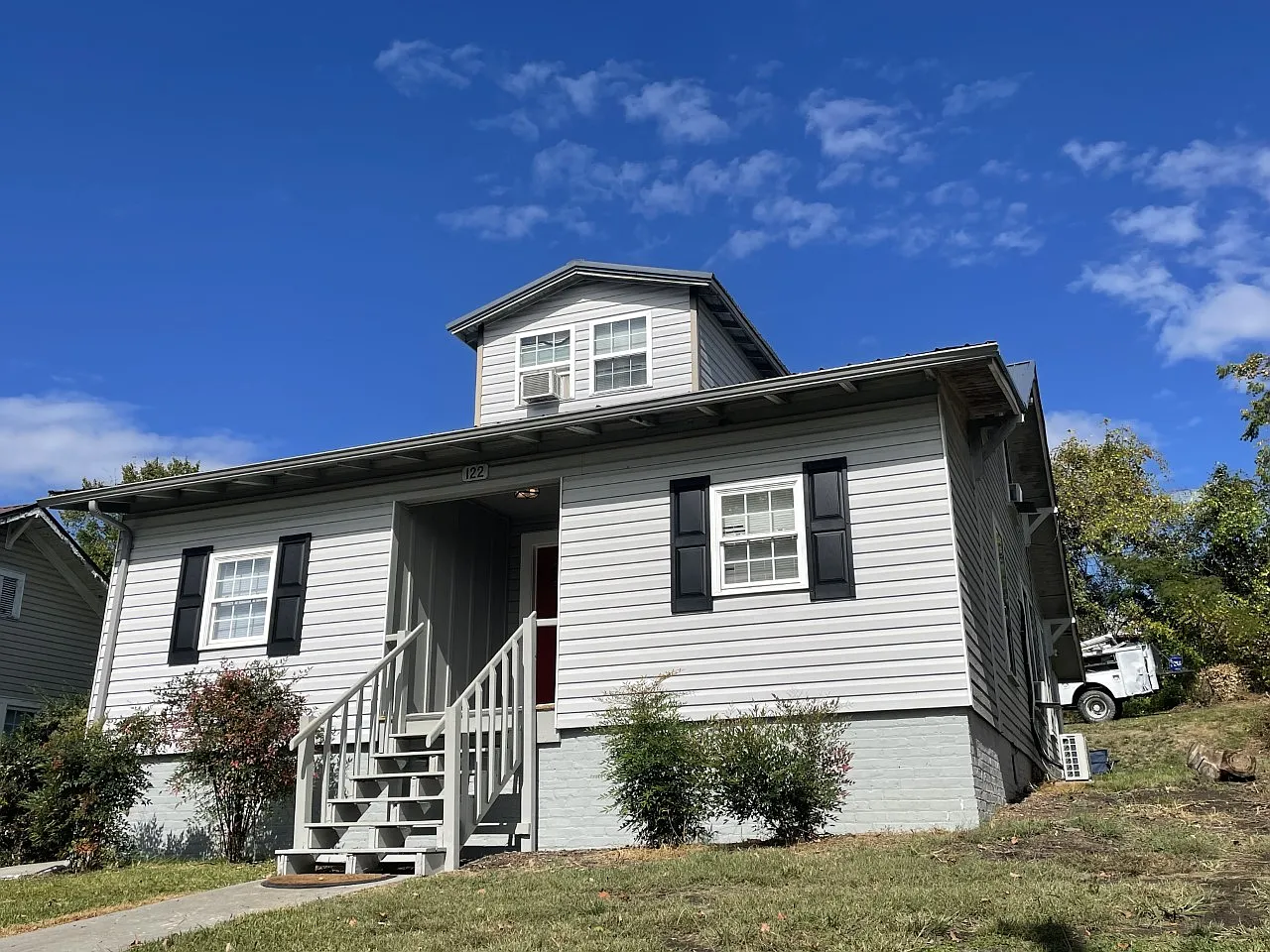 2 bed, 700 sqft, $850 — Photo 1