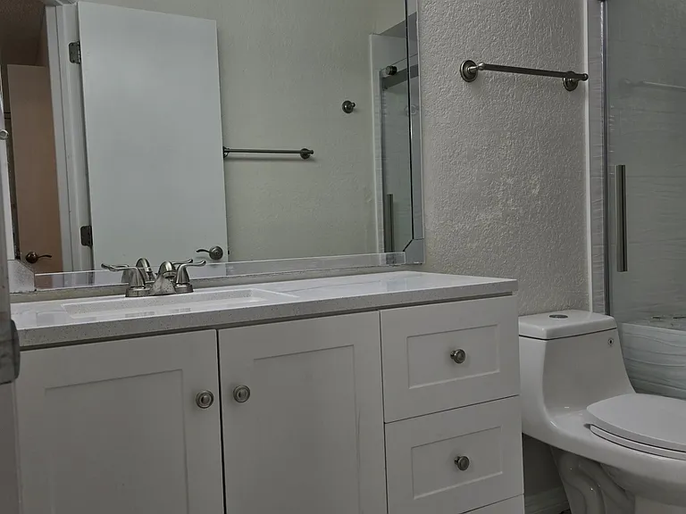 5100 Conroy Rd #117 — Photo 15