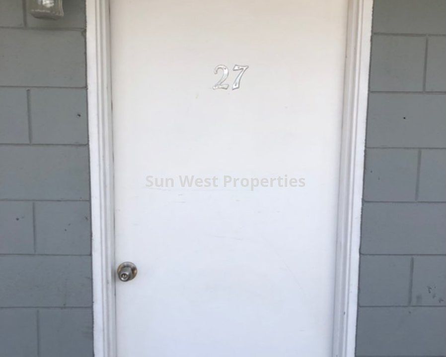 1st image of 905 Walnut Dr #27