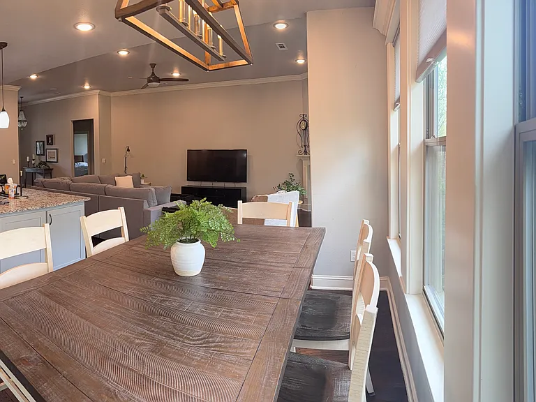 24 Brittany Ln — Photo 7