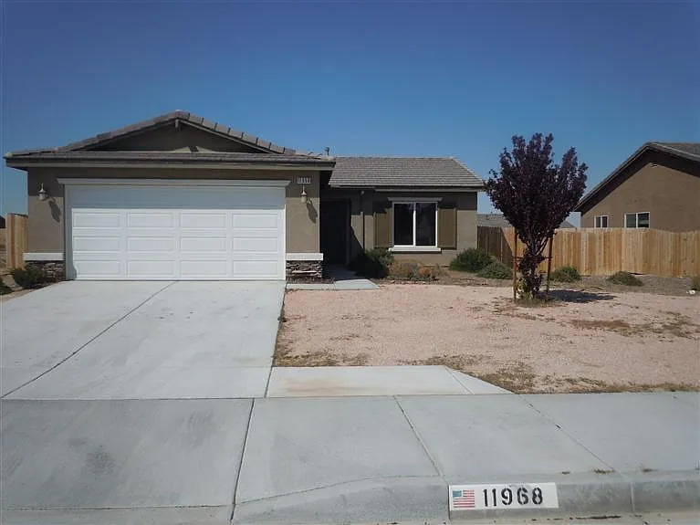11968 Poppy Rd — Photo 2