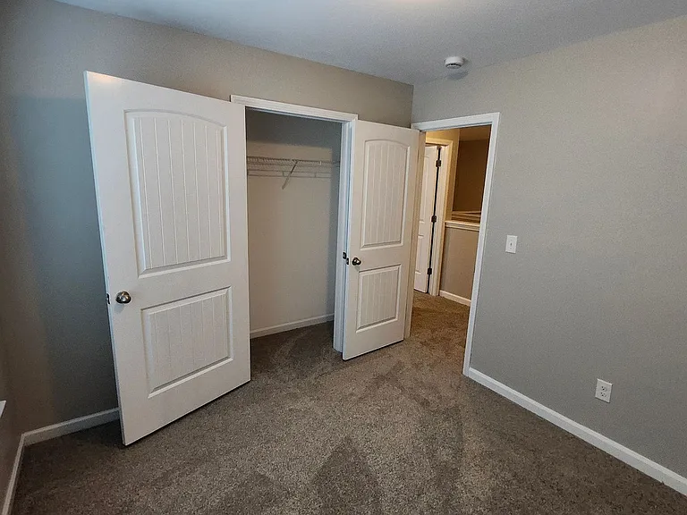 4680 Ravenwood Loop — Photo 9