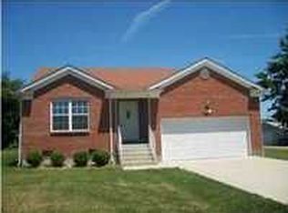451 W Vine St, Radcliff, KY 40160