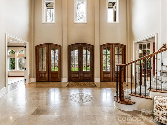 3rd image of 9205 Woodhall Lake Dr