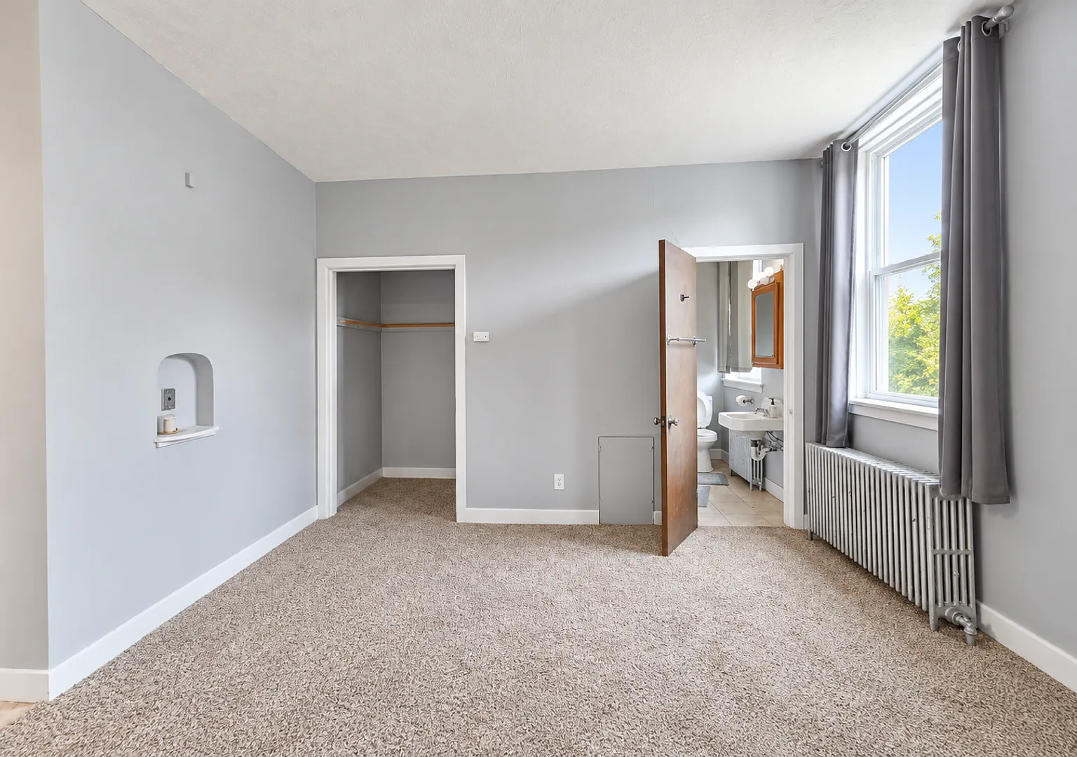 Central Avenue Apartments — Photo 3