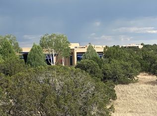 6 Thyme Ct, Santa Fe, NM 87506