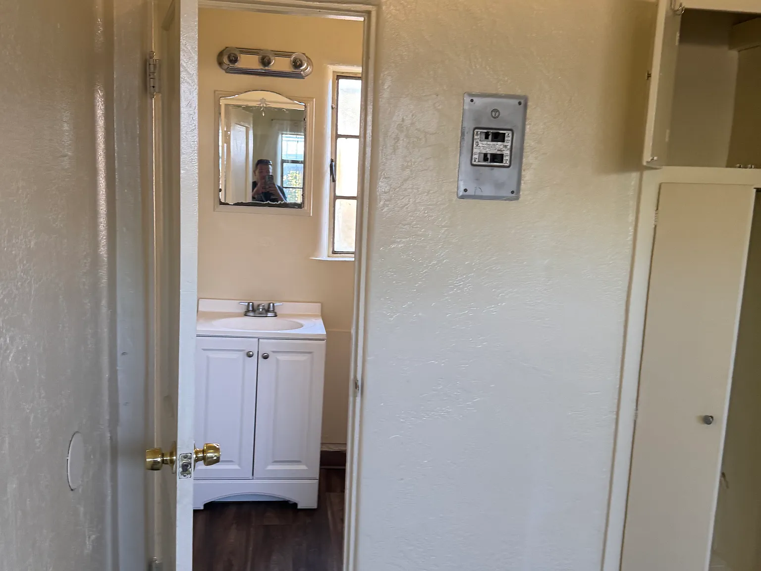1 bed, 500 sqft, $840 — Photo 3