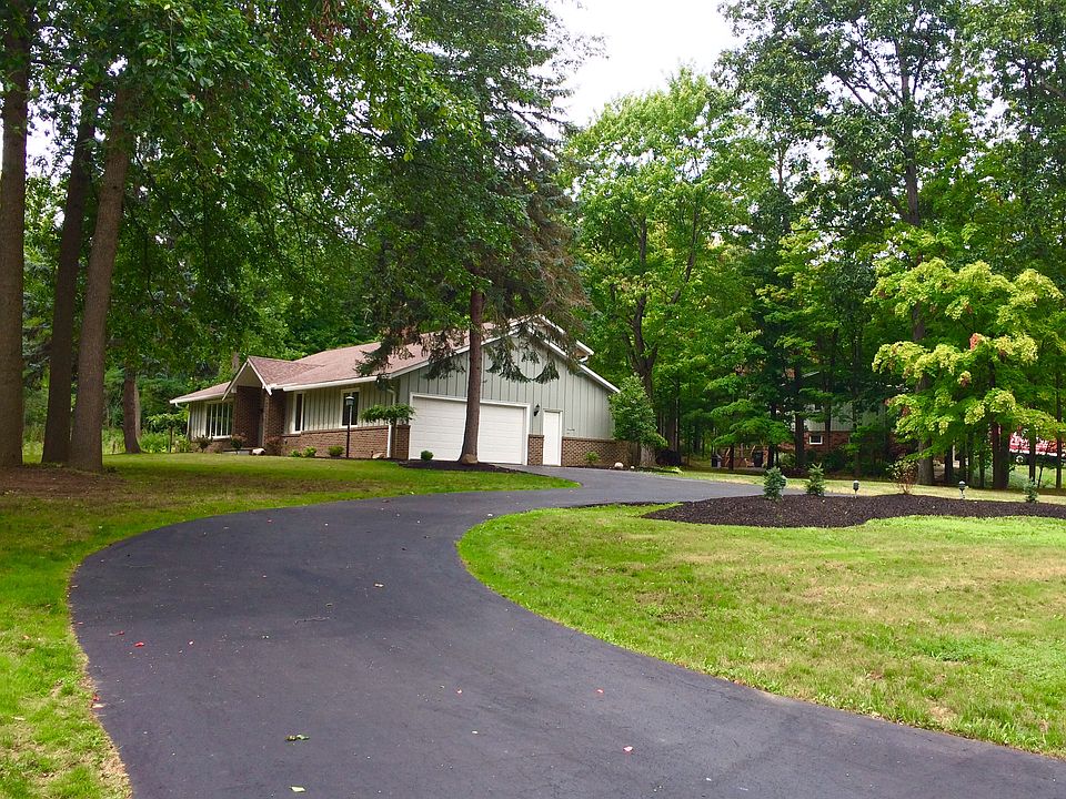 1st image of 5760 Ledgebrook Ln