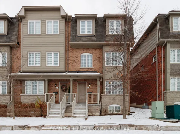 3130 Boxford Cres #5, Mississauga, ON L5M 0X1