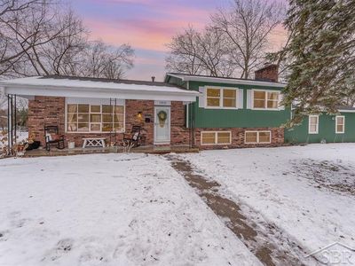 1910 Laurel Ln, Midland, MI, 48642