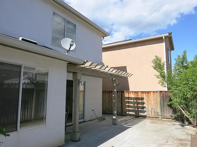 1572 Firestone Loop — Photo 12