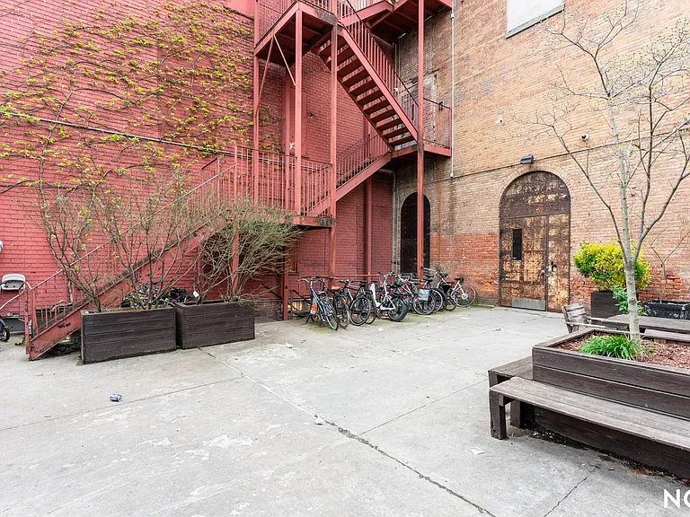27 Arion Pl #416 — Photo 69