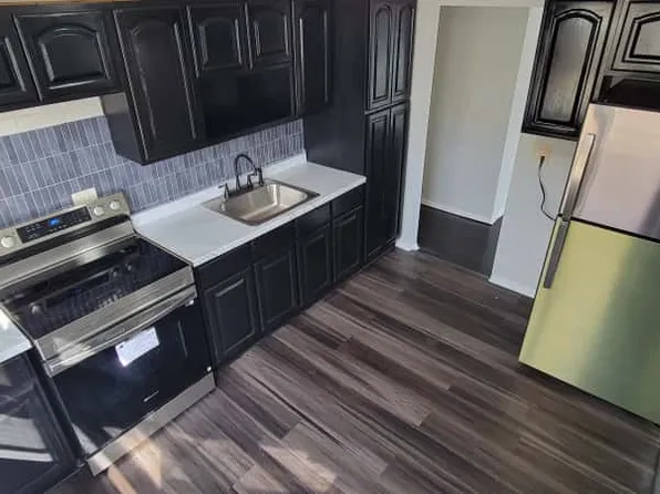 228 Carnegie Pl Floor 1, Vauxhall, NJ 07088