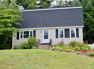 7 Carson Cir, Nashua, NH 03062