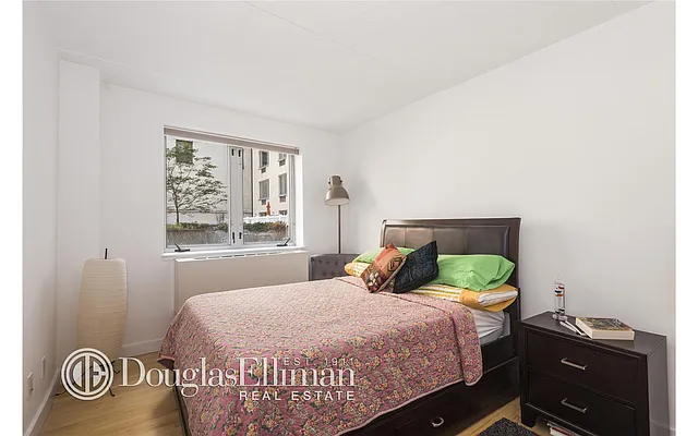 Rented by Douglas Elliman | media 24