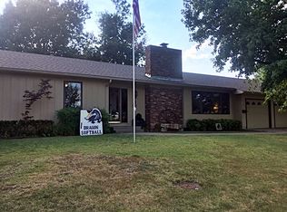 2404 S Tucker St, Pittsburg, KS 66762
