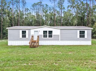 12190 208th St, O'Brien, FL 32071
