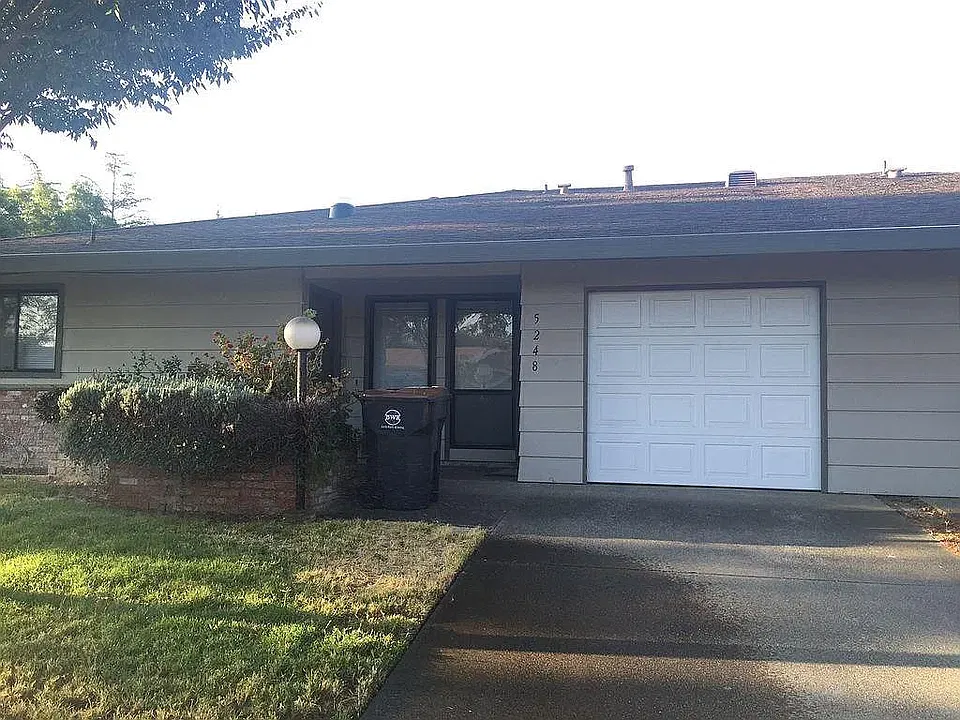 5248 Glide Dr #5248