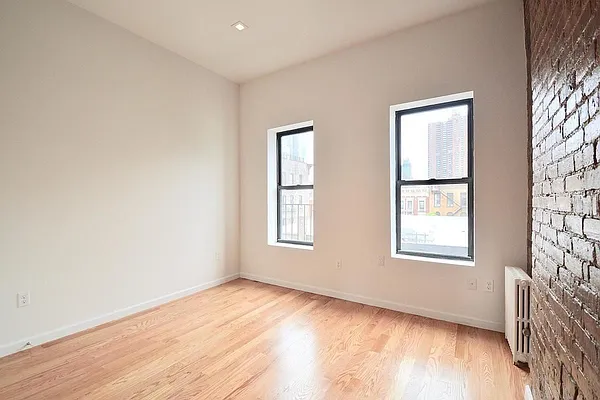 Rented by REAL New York | media 2