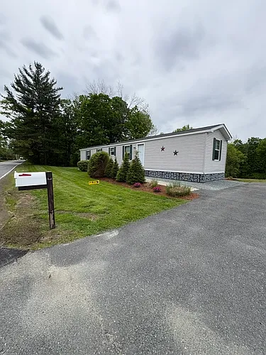 220 Meriden Rd Photo 1