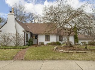 122 South Grand AVENUE, Waukesha, WI