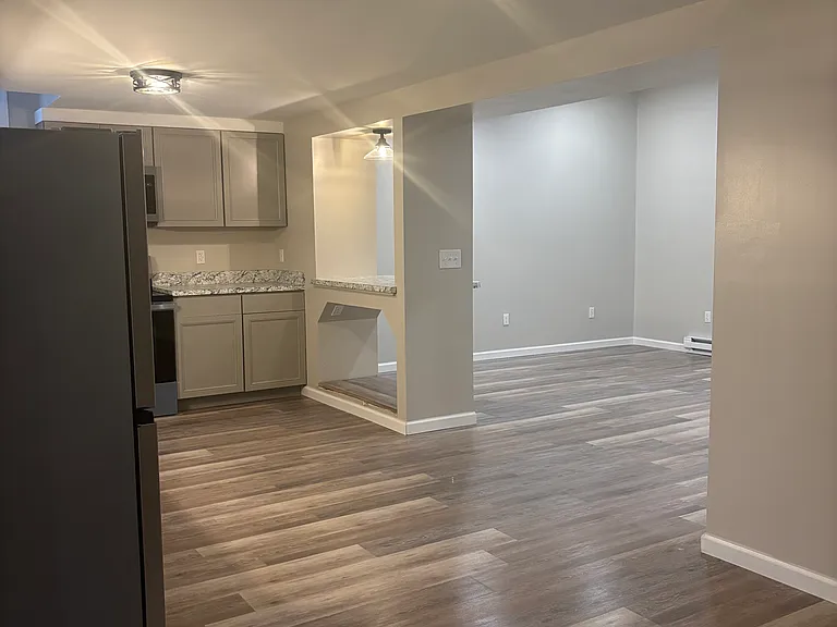 25 S Montour St #3C — Photo 4