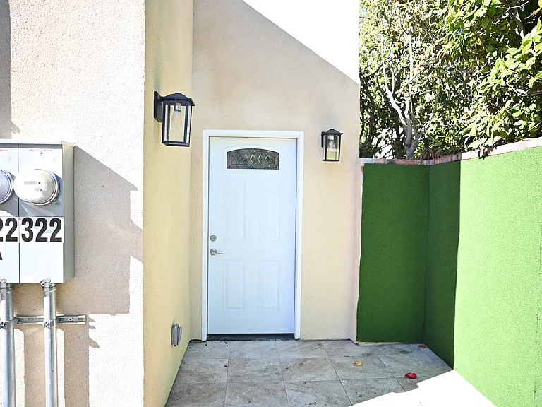 322 Loma Vista St #A — Photo 13