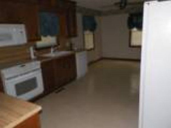 5th image of 206 Arrowhead Trl