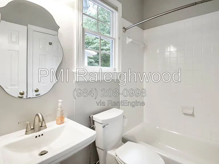 301 Perry Creek Dr — Photo 15