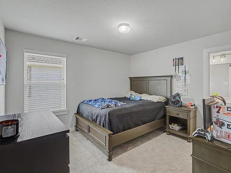 18307 Windy Knoll Way — Photo 24