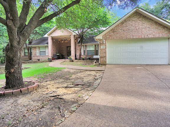 5th image of 632 Creek View Dr