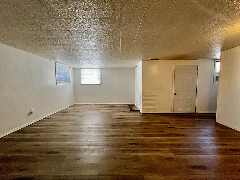 706 S 5th Ave — Photo 5