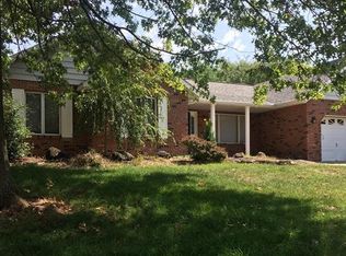 131 Jamie Lynn Dr, Glen Carbon, IL