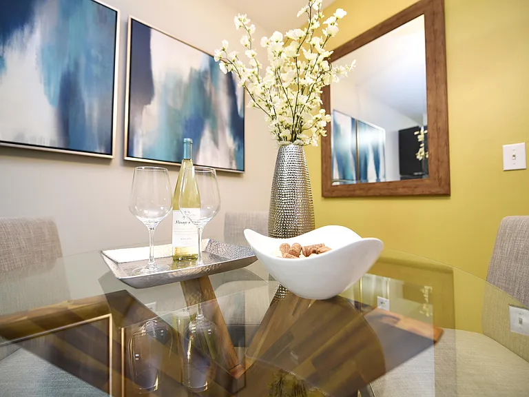 Dining area decor