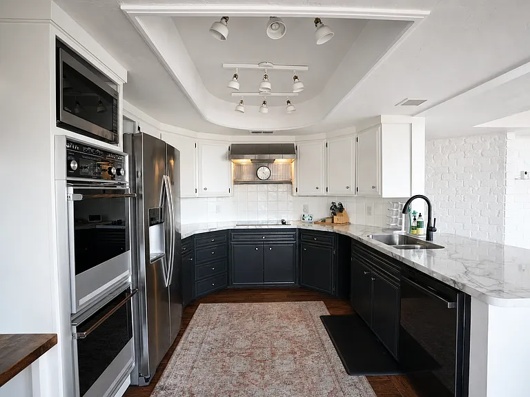 3010 Sweetgum Cir — Photo 15