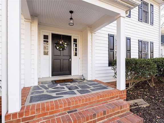 2nd image of 11821 Wexwood Dr